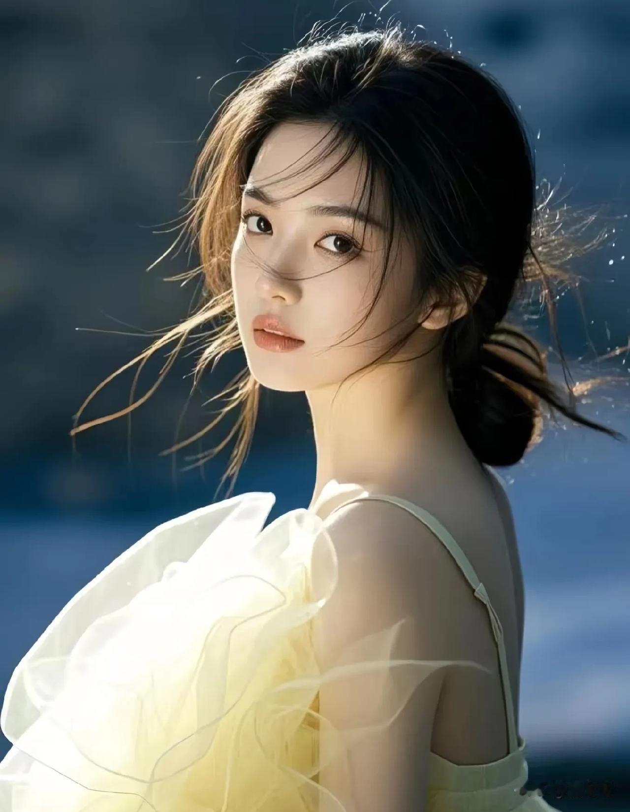 人这辈子，图的就是个心安。

但愿回忆时，对生活无愧疚。

不用追着别人的脚步跑