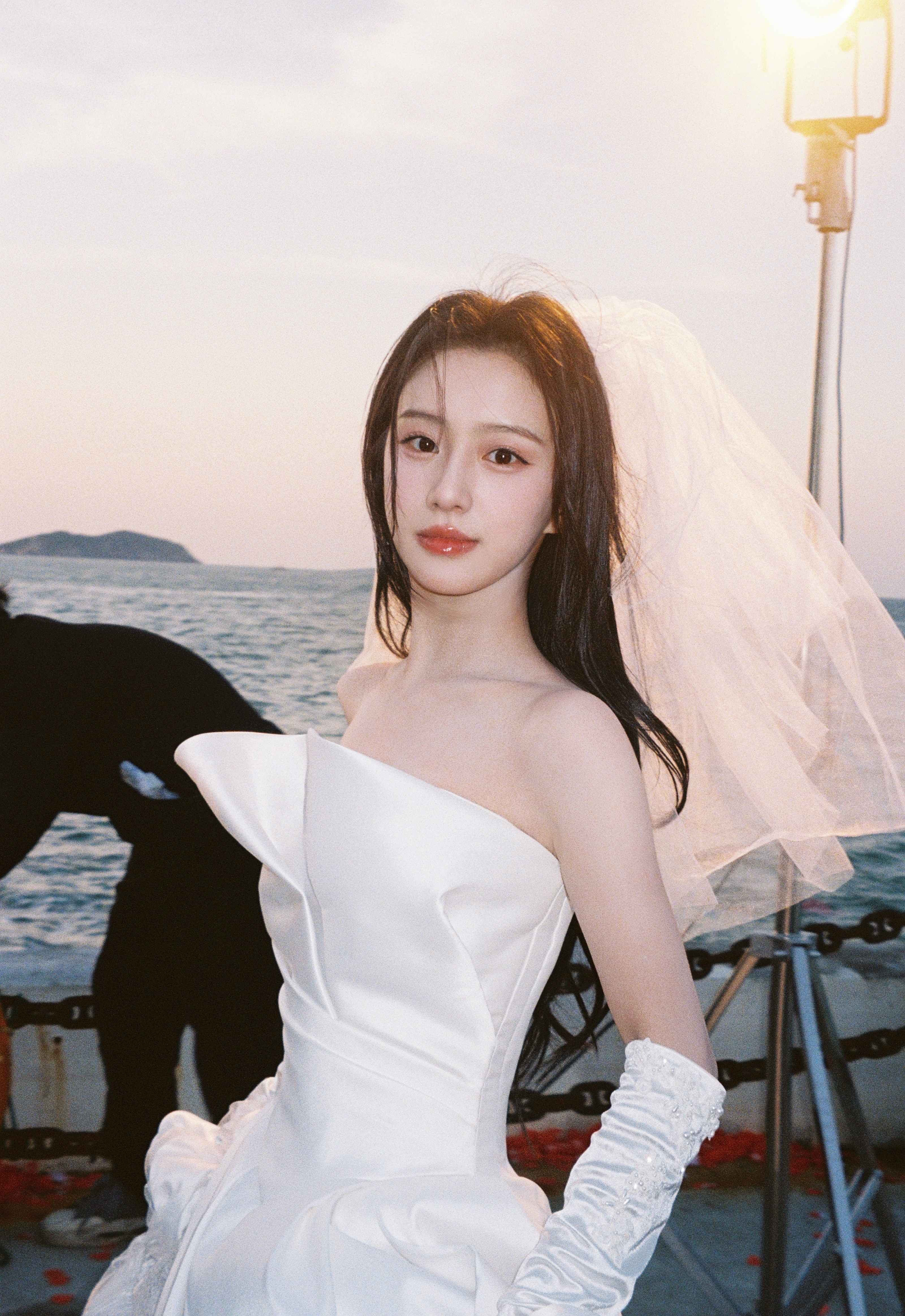 这个会是剧里的婚纱造型嘛包上恩 《炽夏》周挽 
