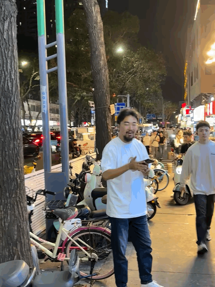 刷到留几手被禁关的峰哥 