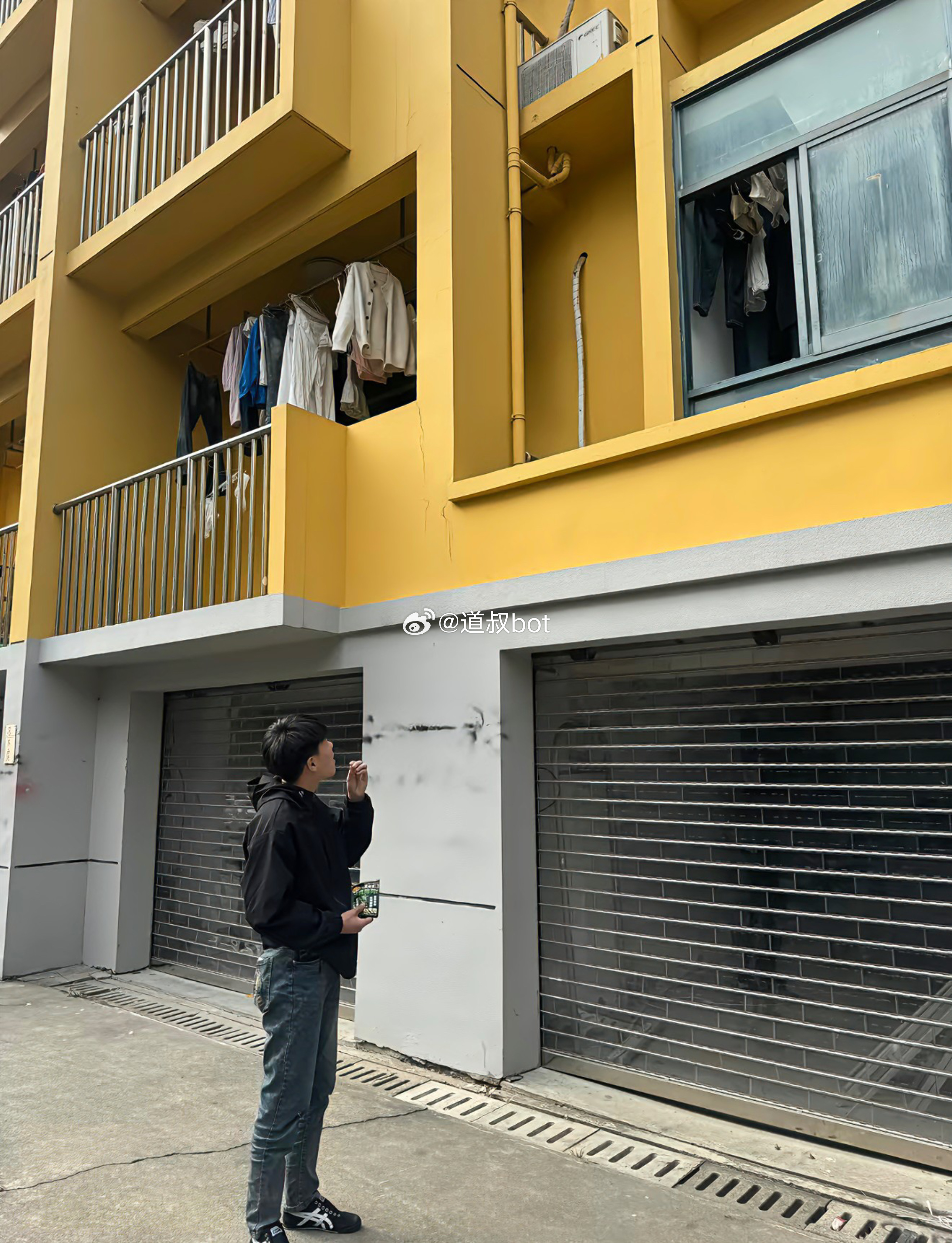 此刻，他在想什么？ 