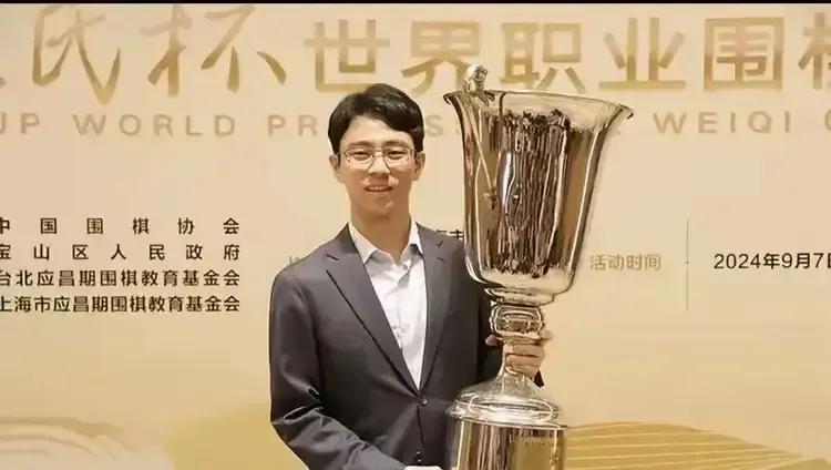 不比不知道~中日围棋上年度奖金排名前十



世界围棋职业顶尖棋手的年度奖金收入