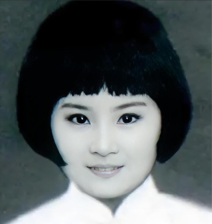 1931年厦门刑场上，怀胎八月的梁慧贞摘下手表塞给刽子手：“别打肚子，朝头开枪，