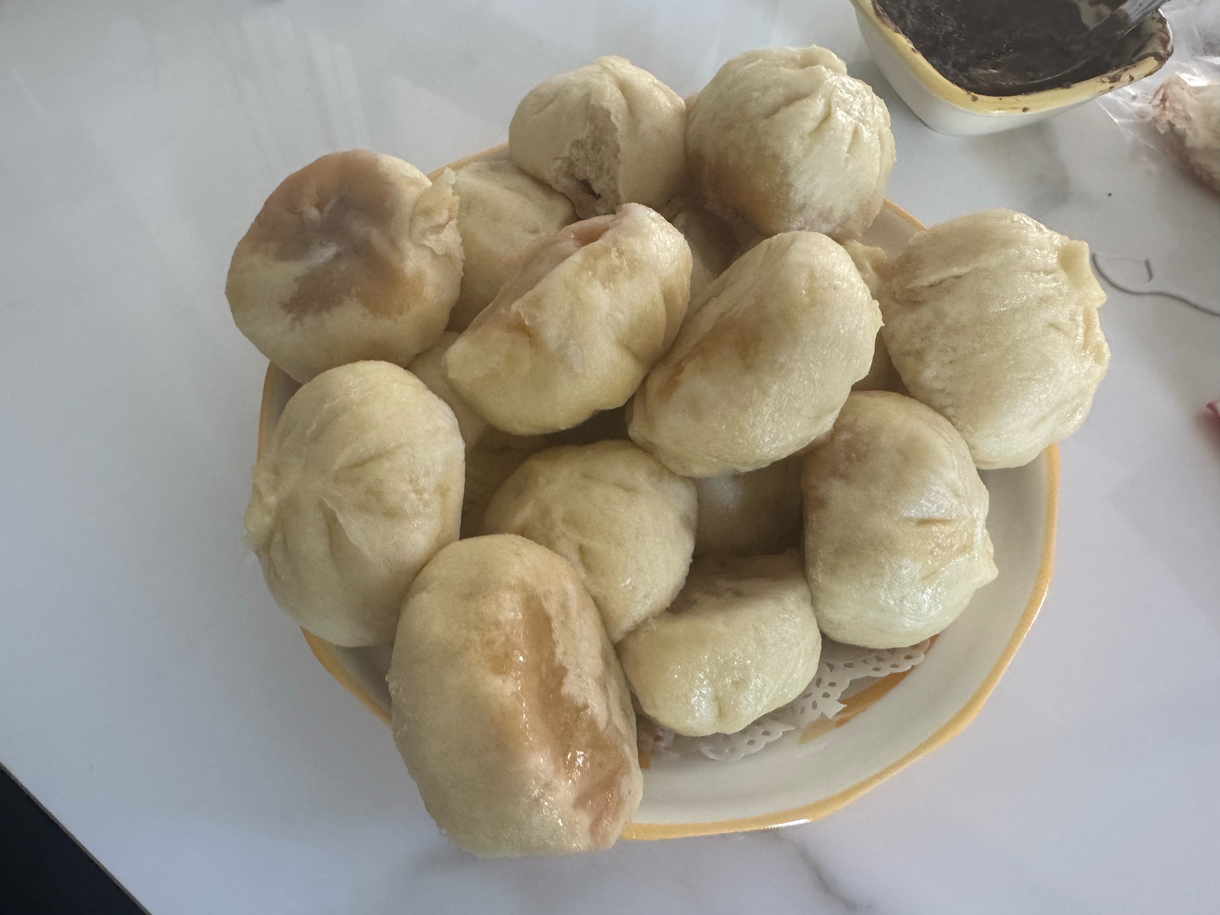 中午来顿家里包的包子，得劲儿。 