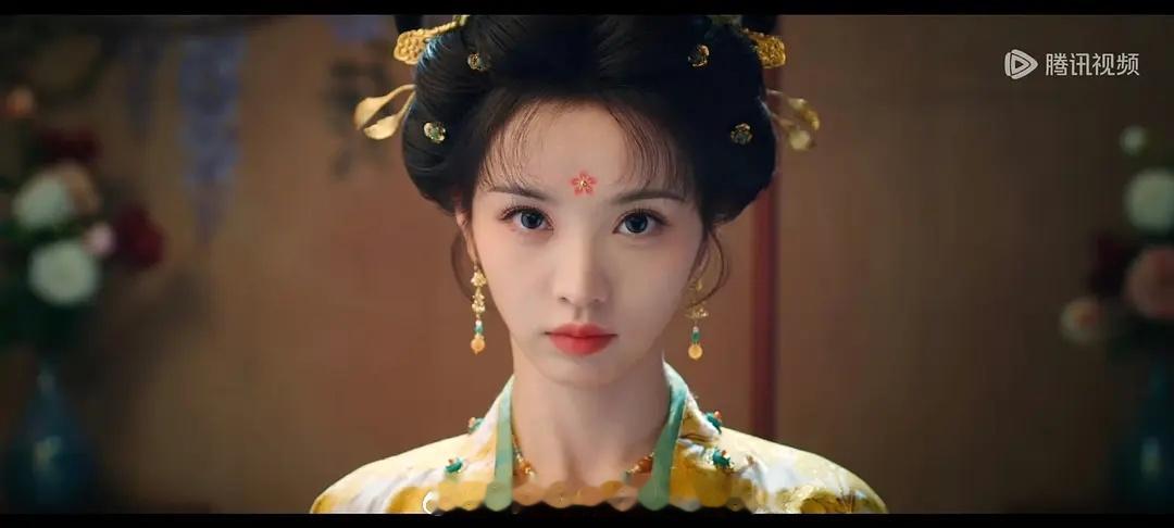 田曦薇《子夜归》怼脸镜头，美得很权威子夜归开播子夜归热度田曦薇御姐演爽了 ​​​
