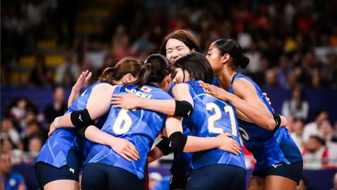 奥运会女排八强！
巴黎奥运会女排小组赛还剩最后一轮，目前已经有7只队伍确定出线进