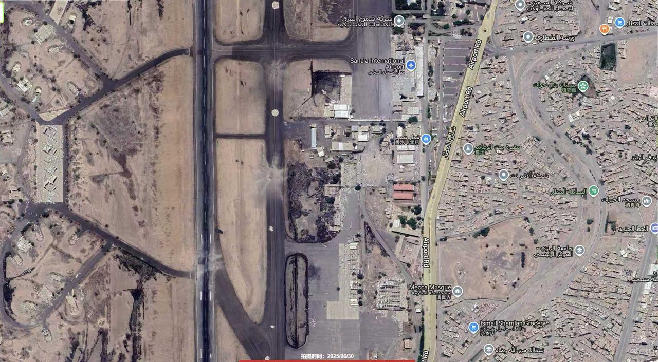 这是五张去年6月底，也门胡塞武装控制的萨那国际机场和荷台达港口，被以色列（5月份