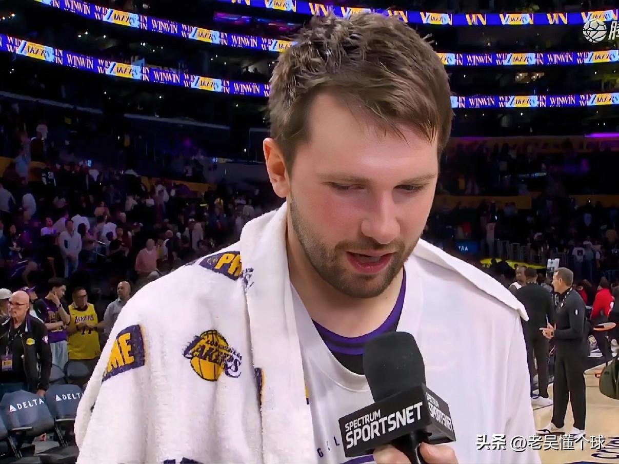 最大詹黑：东契奇比亚历山大罚得还多，为何不被痛批呢。

很意外，今天Skip对准