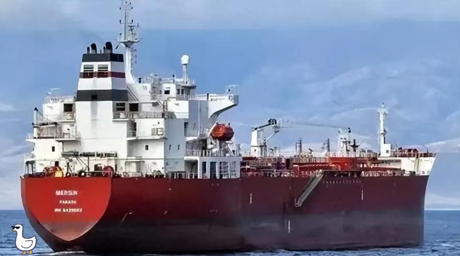 想不通这是什么操作？
昨天土耳其刚刚站出来支持伊朗，今天一艘满载14万吨原油的土