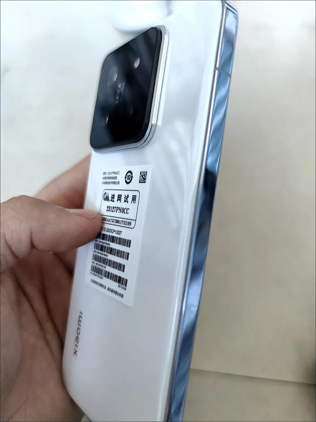 都说身边没有用小米14的
这几百万台卖到哪里去了
都承认吧！销量是最有说服力的
