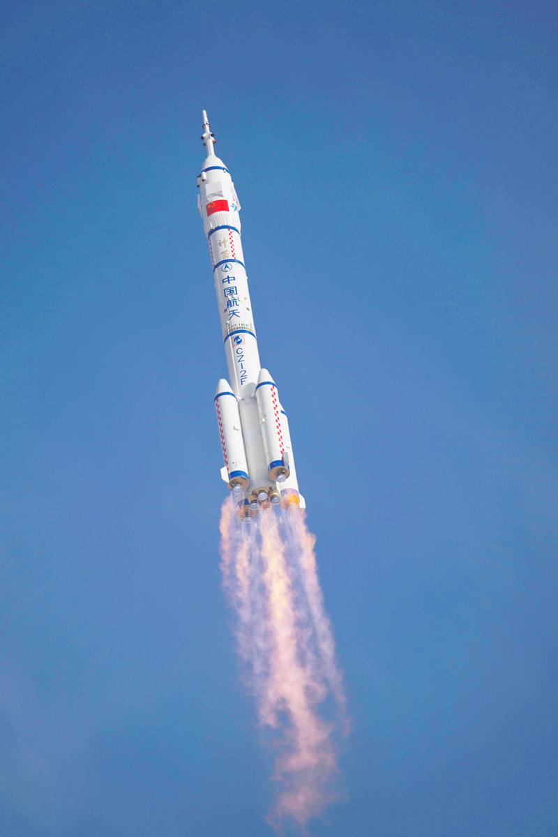 解读：19亿降费王炸炸穿熊市！沪深交易所狂撒红包，A股4000点冲锋号已吹响
 