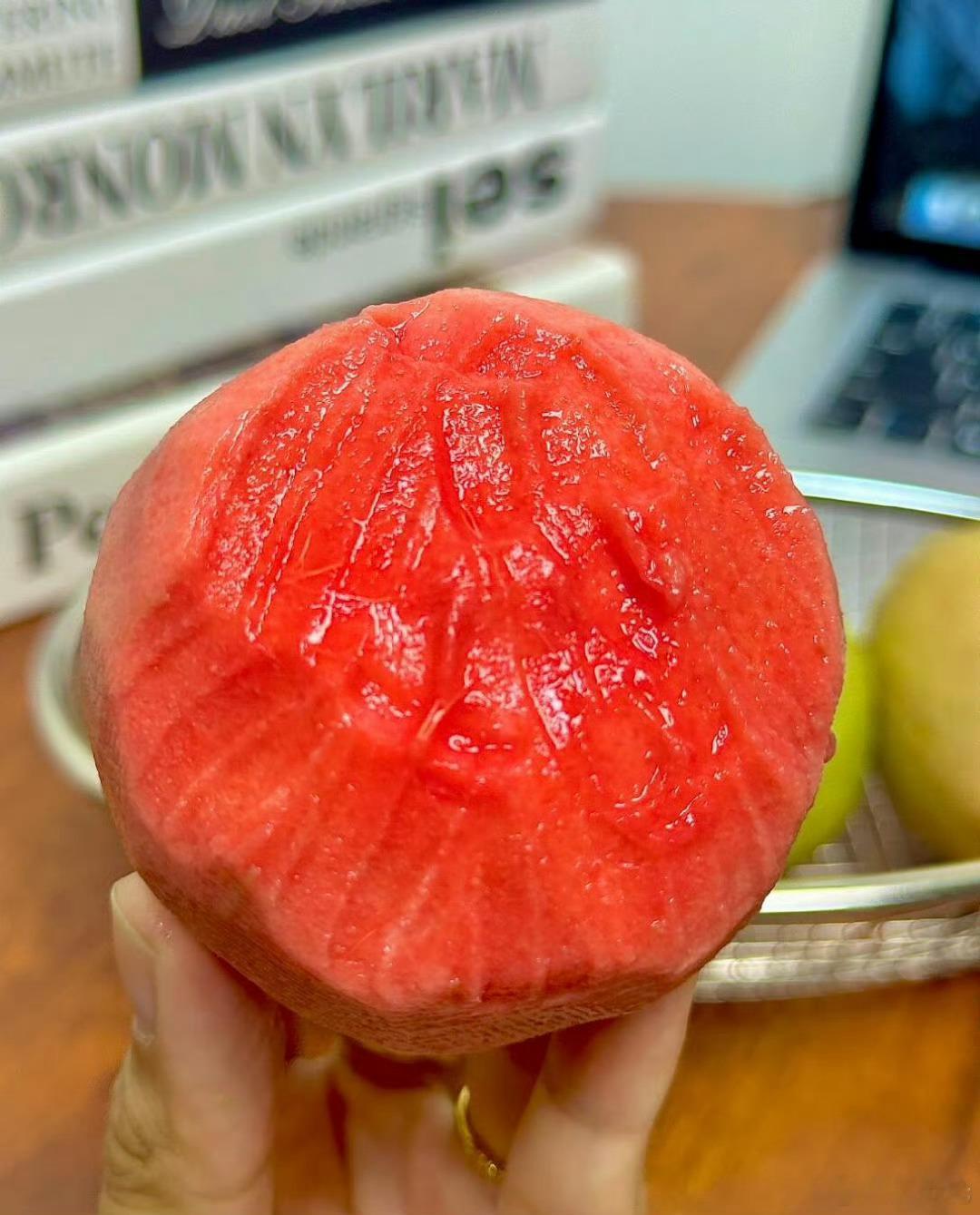 很火但实际很难吃的水果 ，难道不是杨桃和芭乐吗？一个在课文里见过有滤镜，一个真的