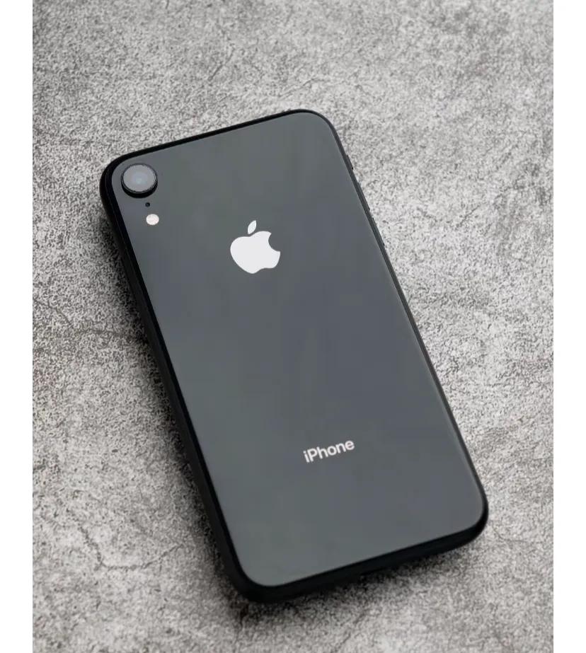 新一代钉子户:iPhoneXR
2018年发布的iPhoneXR，拥有和正代一样