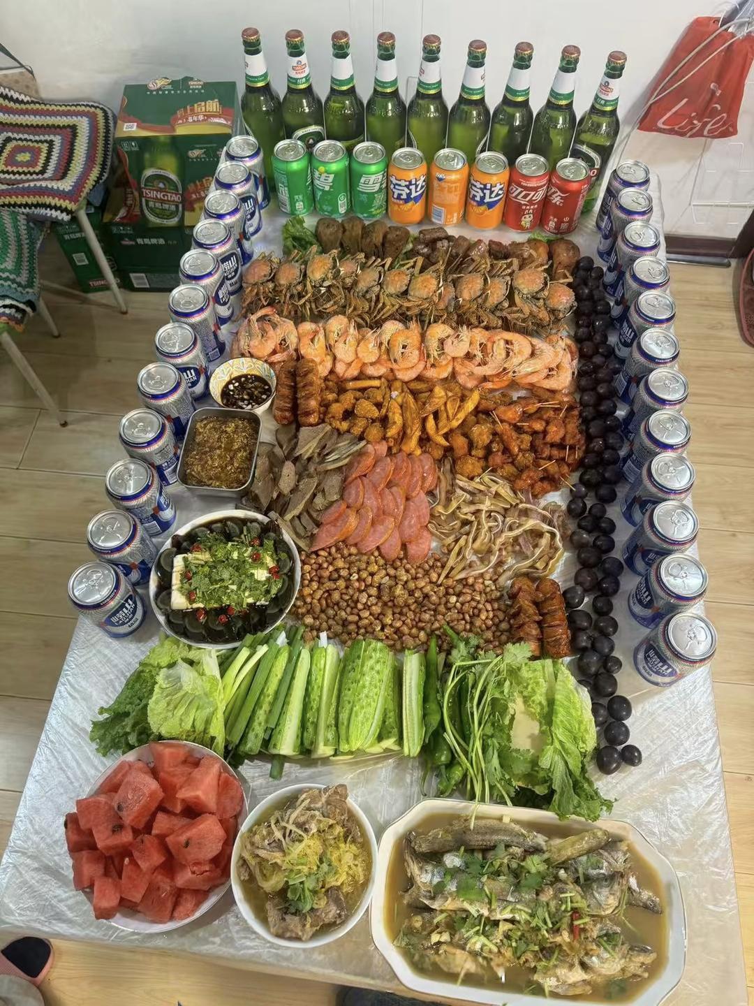 国庆假期，应辽宁营口老同学的邀约，我们一家动身前往当地游玩。驱车六个多钟头，直到