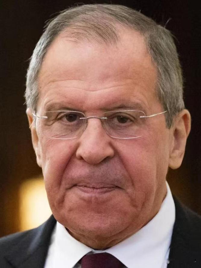 就在刚刚
俄罗斯外交部宣布
2023年10月27日，俄国外交部长拉夫罗夫宣布，原