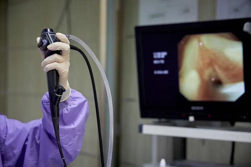 胃镜检查可别不当回事，这些高危人群真得尽早安排上。四十岁以上的人，身体机能下降，