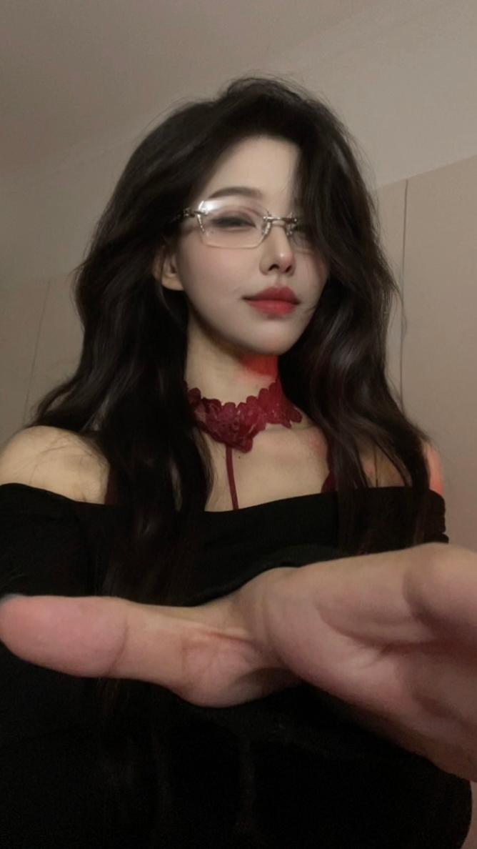 哭没用 你得边求边哭