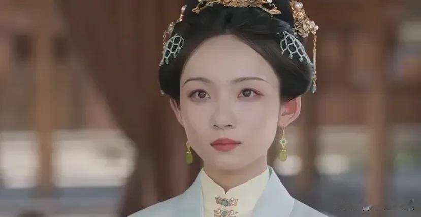 兰香如故：林绣茹的真面目终究还是被丈夫戳破了，她前脚刚替女儿攥到家产，袁绍辉后脚