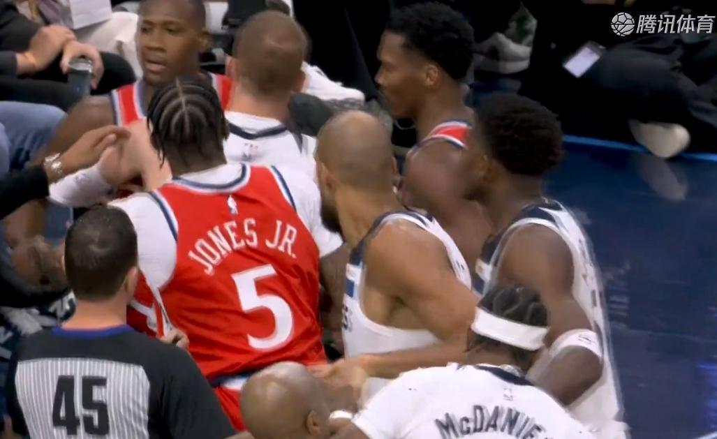 上一场干兰德尔，这一场干麦丹，这动作都是为队友出气！ 