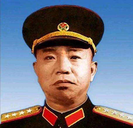 1968年，大将王树声在某机关单位食堂排队打饭，见一干部打了5份饭菜，顿感蹊跷。