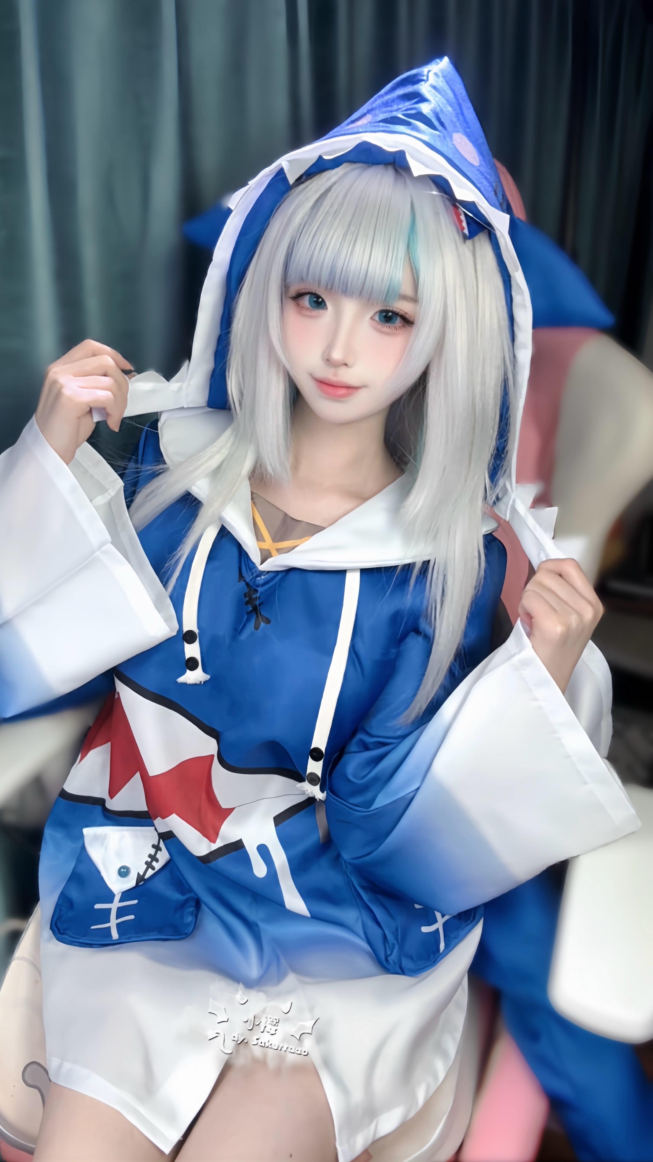 古拉小鲨鱼 gura cos