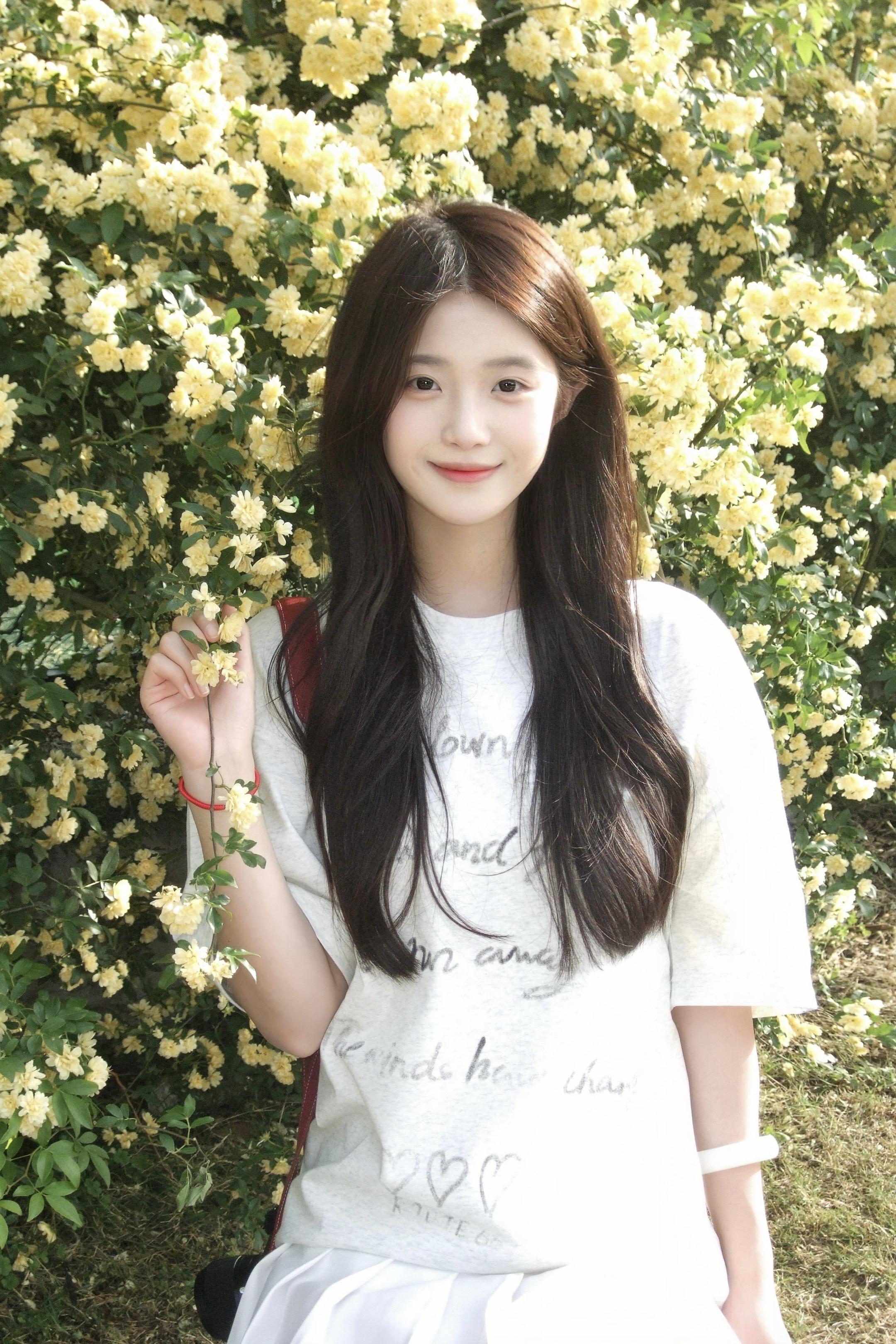 故事的小黄花🌼。