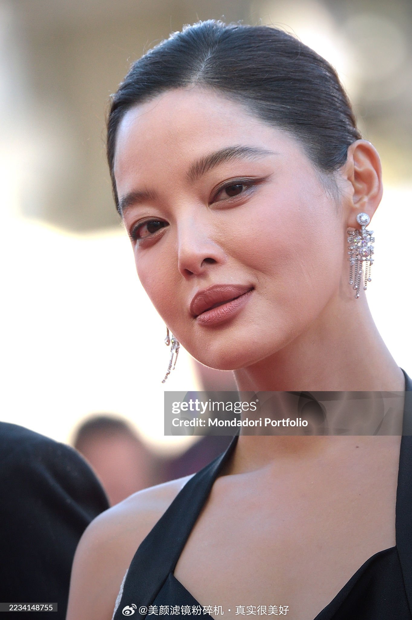 谁想的词条，完全不一样这是Jennie还是辛芷蕾 ​​​