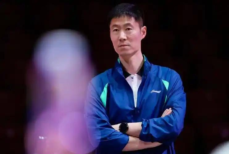 王励勤，严肃痛批！
 
3月11日，全国政协委员王励勤，突然冲上热搜，原因是访谈