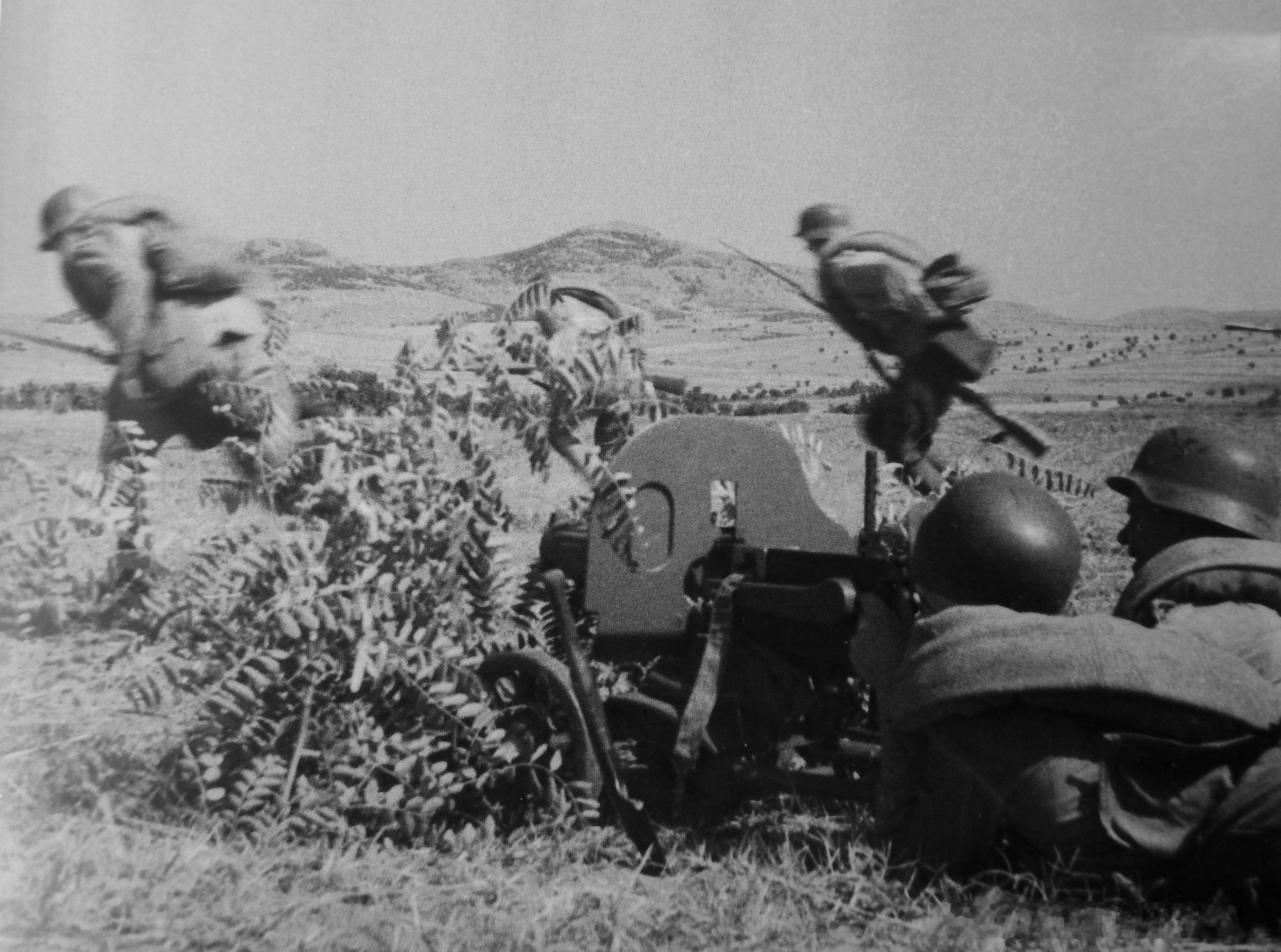 1944年8月乌克兰第3方面军第37集团军步兵第82军步兵第188师步兵第523