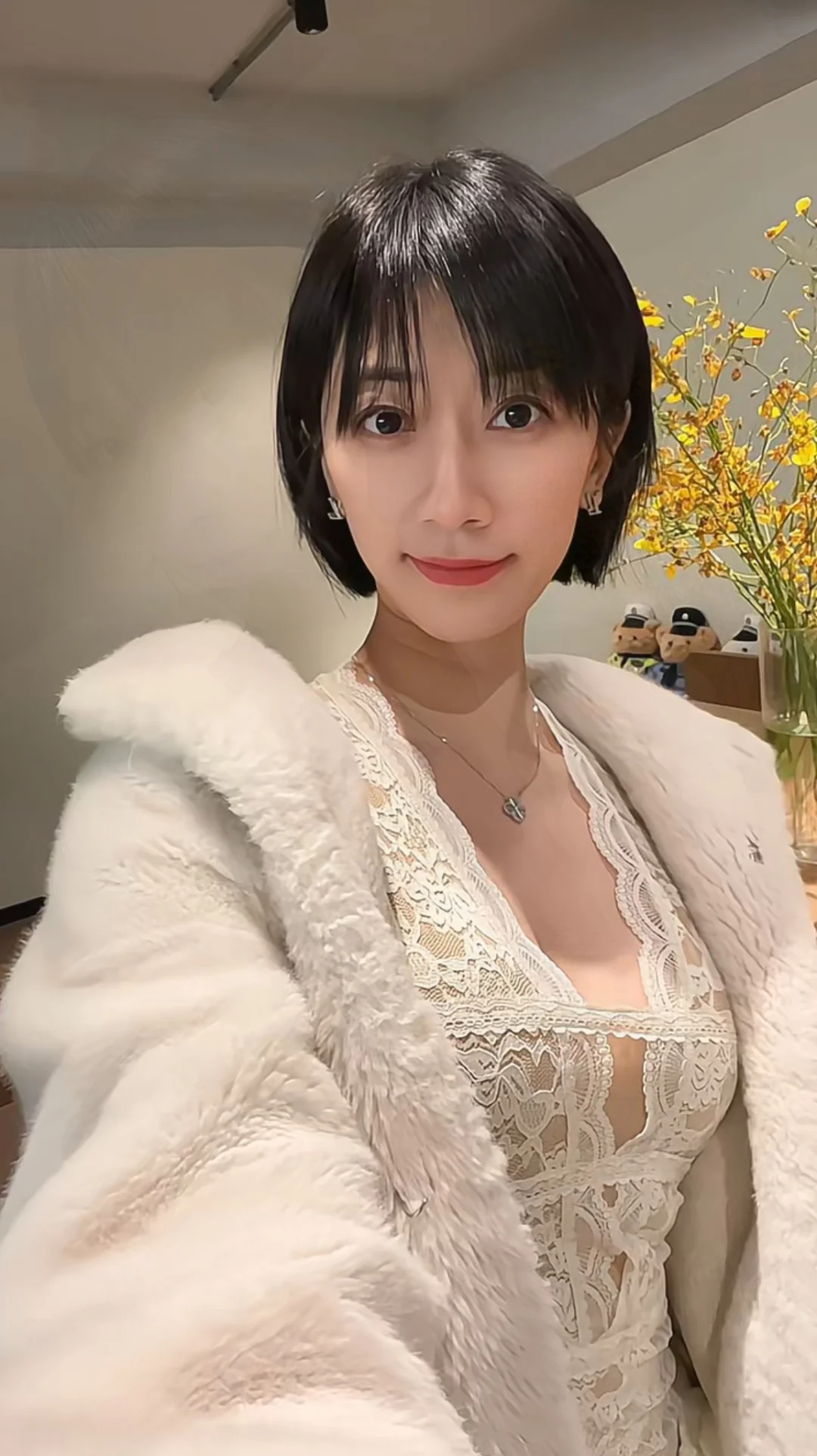 听说短发女人很迷人