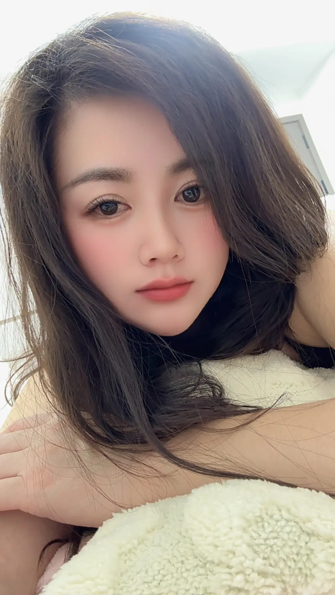 你能开导别人，是因为你身在局外，你开导不了自己，是因为把自己困在了局中...