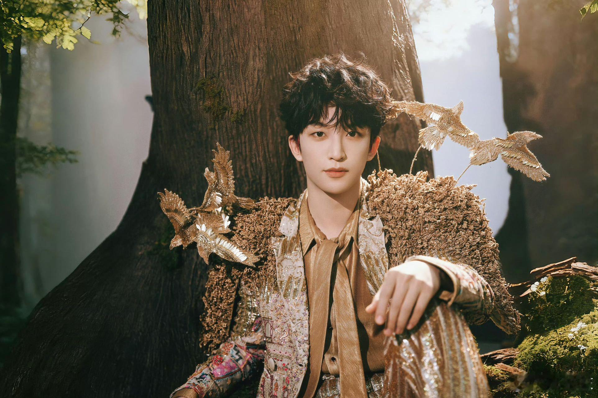 黄子弘凡的钢琴弹唱太会了！“这世界那么多人，多幸运我有个我们”，直白歌词+深情演