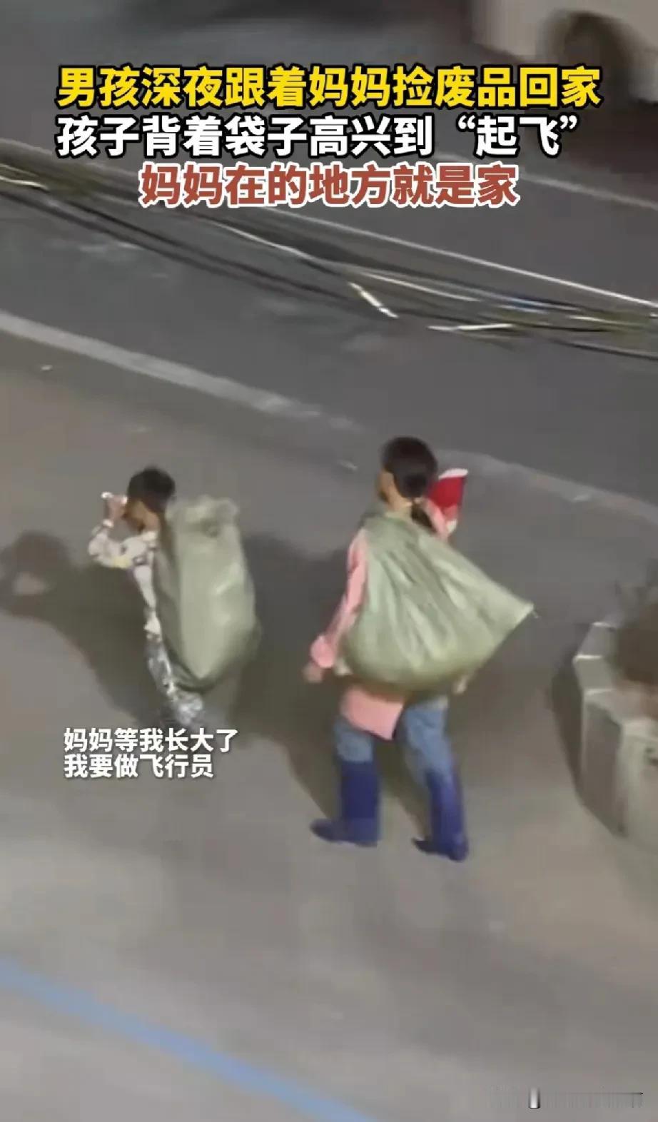 景爷三女一儿走的时候，只有儿子儿媳妇在身边伺候。

景爷膝下一子三女，儿子排行老