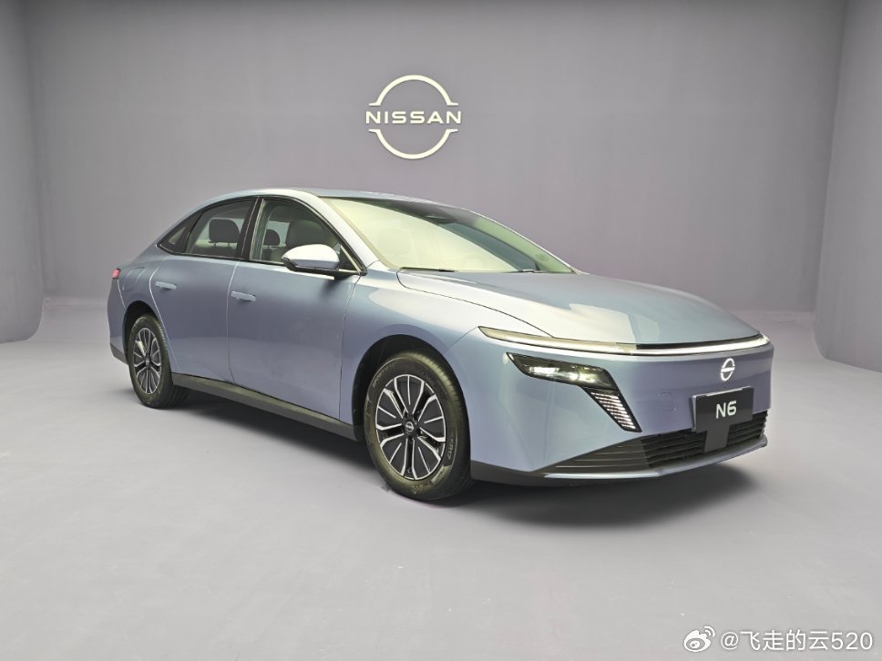 日产N6比N7的型号数字小一点，原本以为低端一些没想到，实车很超期，质感完全不输