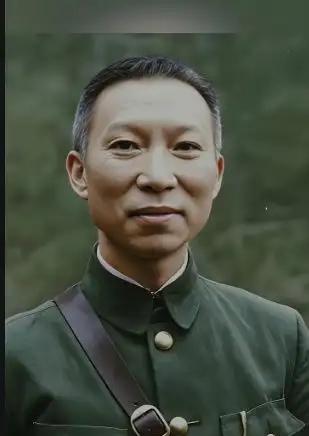 如何看待真实的薛岳？
 
历史上的薛岳在土地革命战争时期，多次率军围剿工农红军，