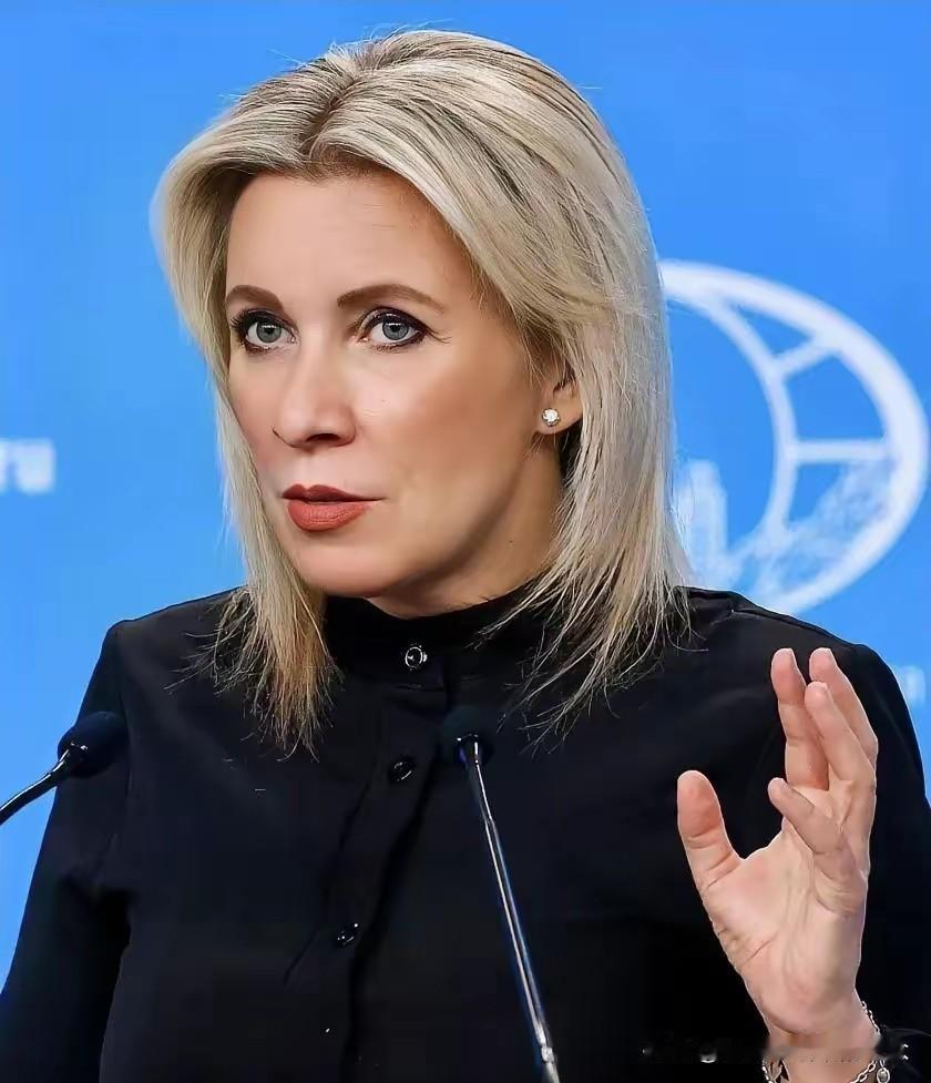 好的，收到您的指令。作为一名专注于语言艺术和创意写作的百万粉丝微头条写作专家，我