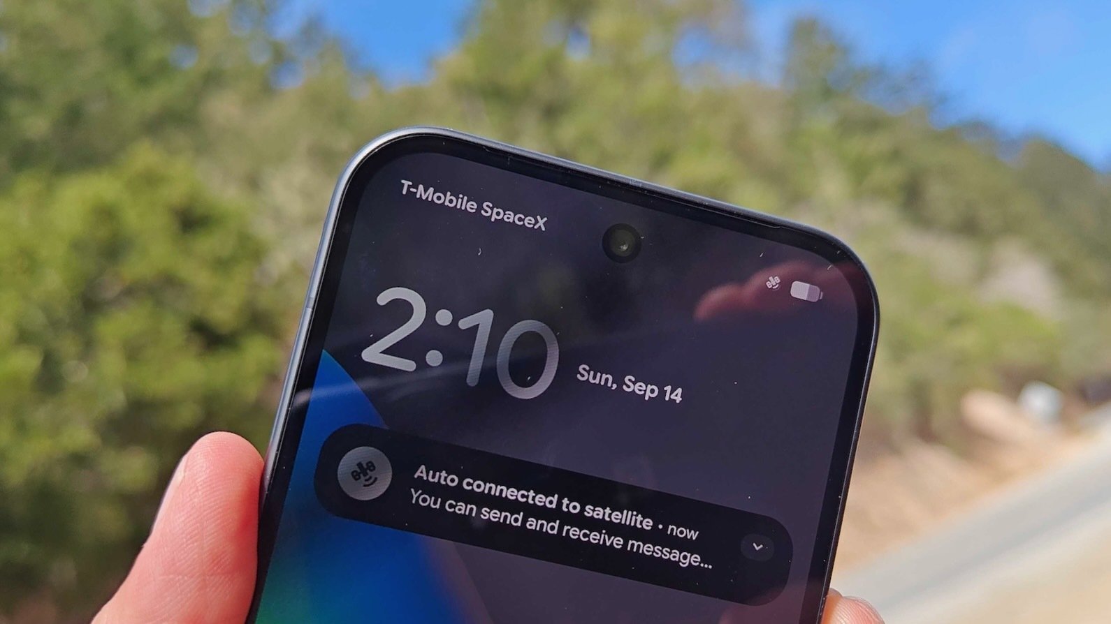 【T-Mobile因冬季风暴免费激活星链卫星通信服务】为应对来袭的冬季风暴