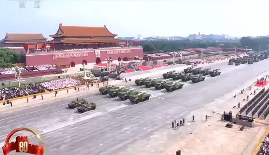 铭记历史 缅怀先烈 
珍爱和平 开创未来
正义必胜
和平必胜
人民必胜