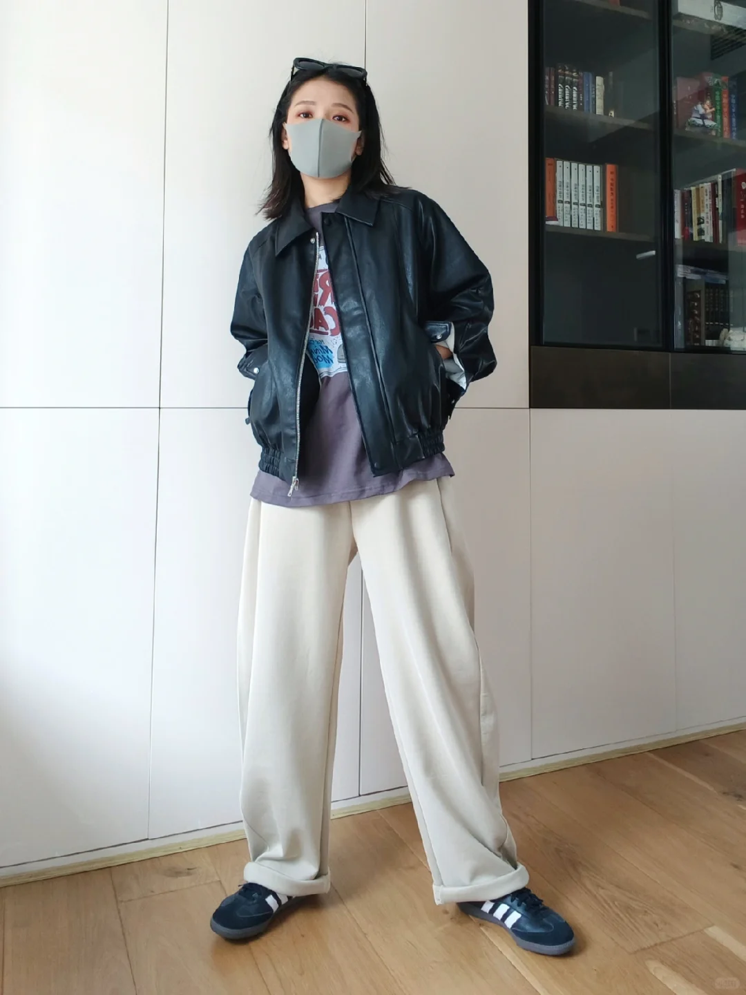 小皮衣ootd，今天是洒脱随性的女孩纸
