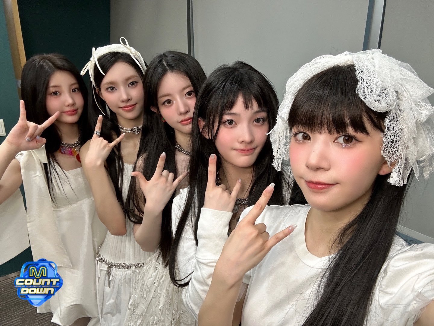 illit合照篇🧸🍰🧁🎀🍥 