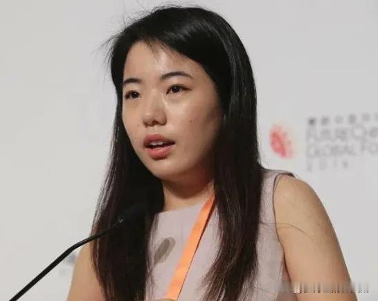 清华教授肖鹰举报蒋方舟论文造假，蒋方舟却要求肖鹰停止造黄谣，这是几个事？
肖鹰蒋
