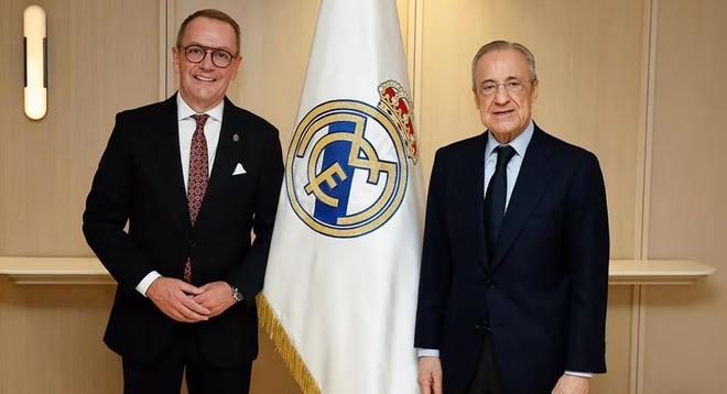 报道称，在皇马对阵阿拉维斯比赛中场休息时，穆尔西亚自治区洛尔卡白衣苦行兄弟会向皇