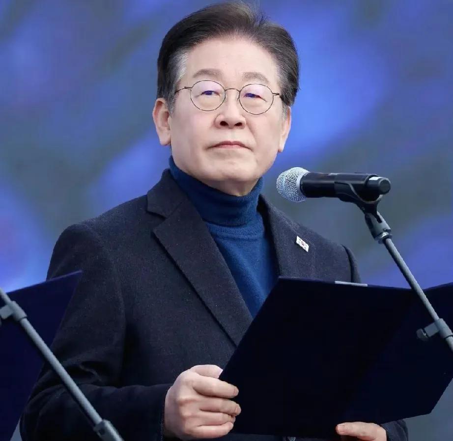 太清醒了！老美撤走萨德后，李在明第一反应不是讨好也不是抱怨，而是平静说出国防不应