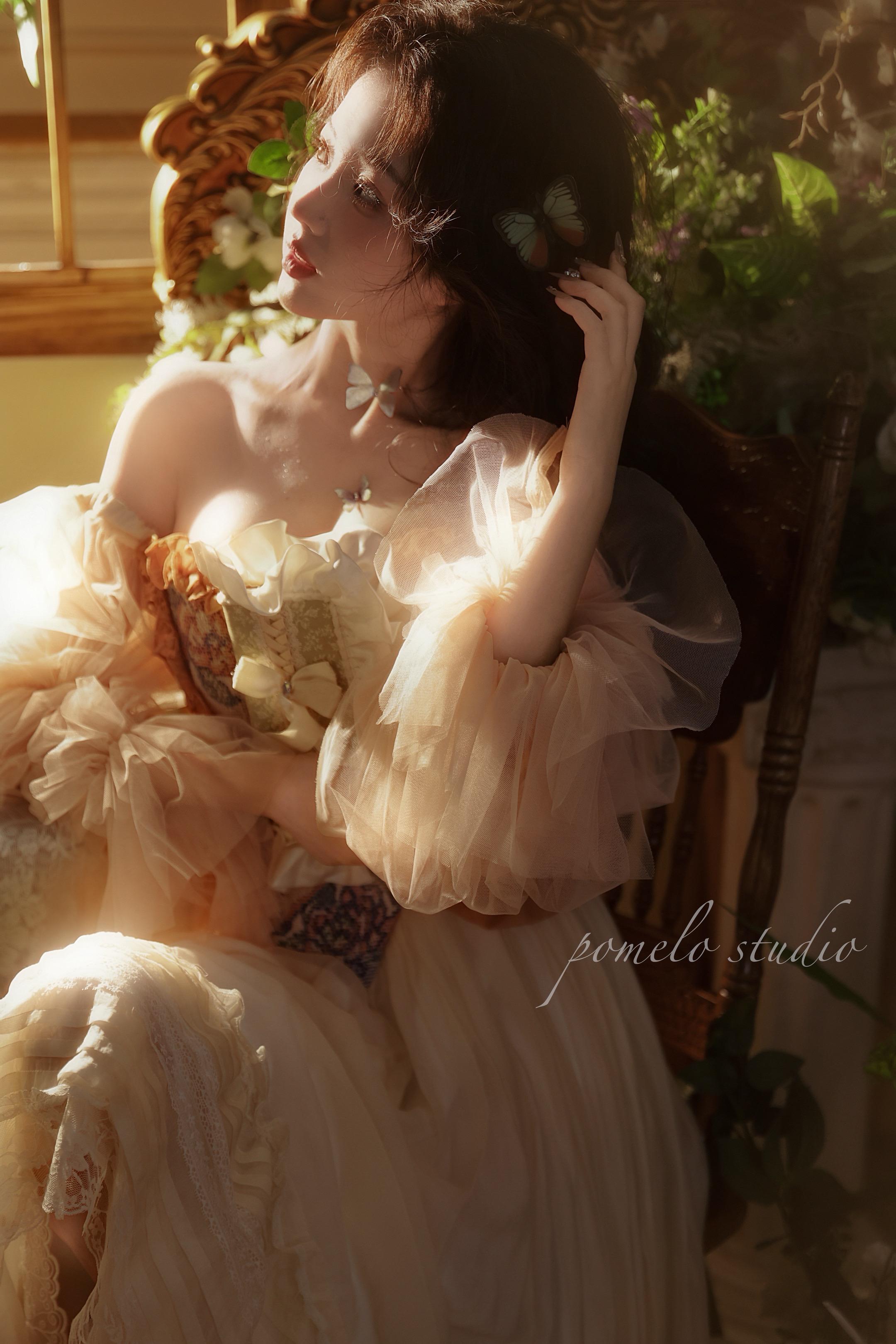 客片分享|法式氛围感。𝓕𝓪𝓵𝓵 𝓲𝓷 𝓵𝓸𝓿𝓮*