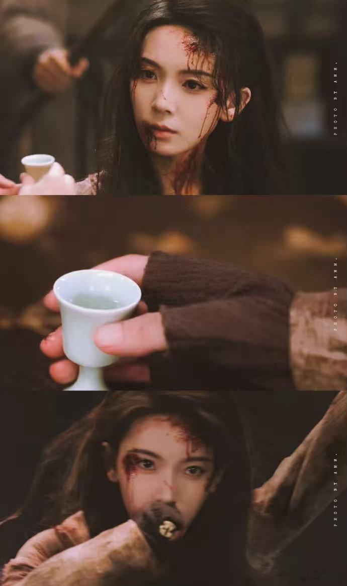 九门 我的评分：陈瑶打戏霍仙姑反杀姨娘九门不要把礼貌当成软肋，姨娘一再步步紧逼，