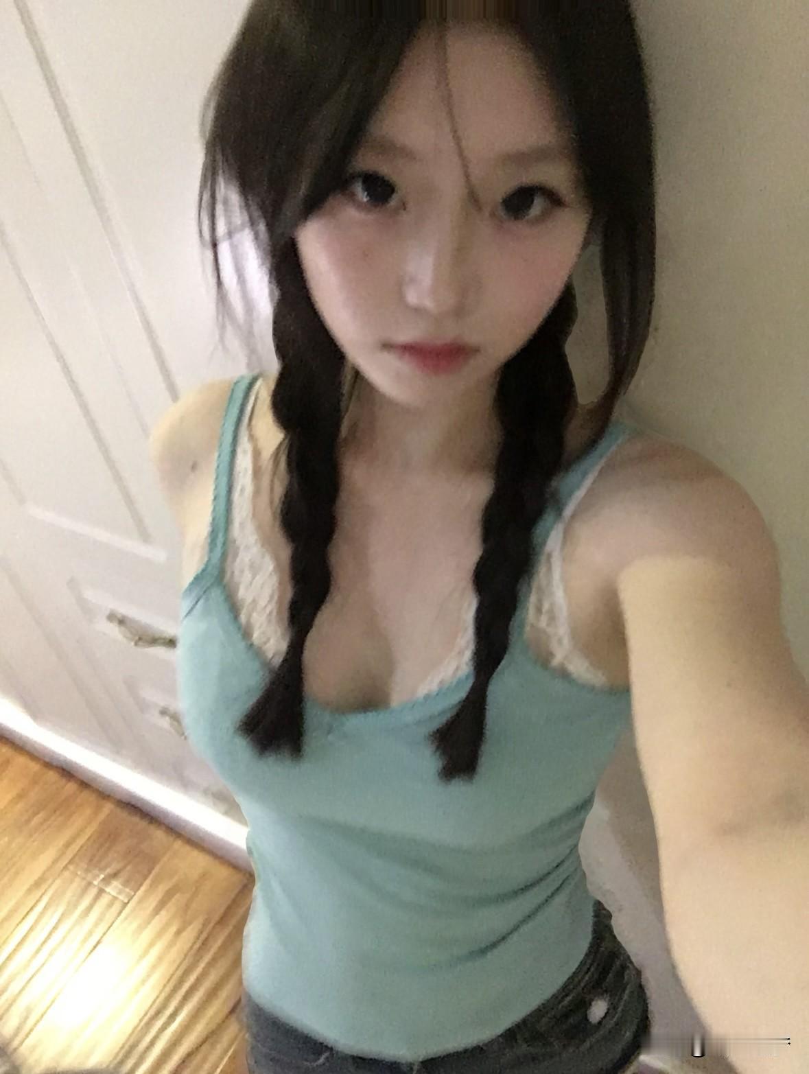 晒一下生活的美照夏日清凉薄荷绿。
