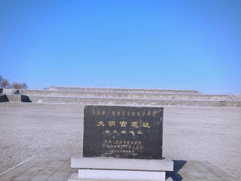 后背发凉，762年5月16日夜里，长安大明宫长生殿，病入膏肓的唐肃宗李亨躺在榻上