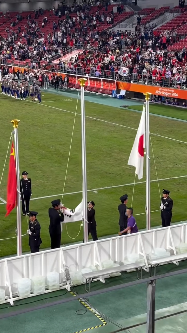 韩国U23男足夺冠国旗没升上去韩国U23男足20人可免兵役 韩国U23在名古屋亚
