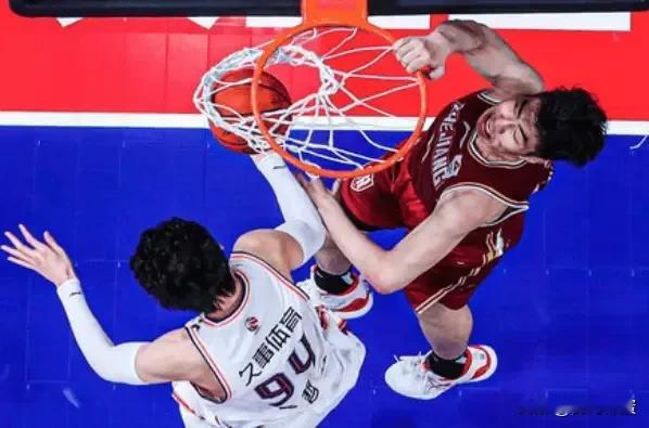 余嘉豪学成后，不要归来，要继续深造！

NBA能去的球员少，去欧洲联赛也是好事情