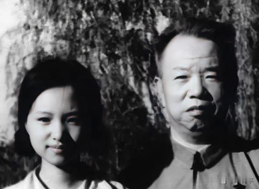 1974年，一个叫王季迟的女兵请假回家奔丧。政委拿起假条一看，脑袋嗡的一下。亲属