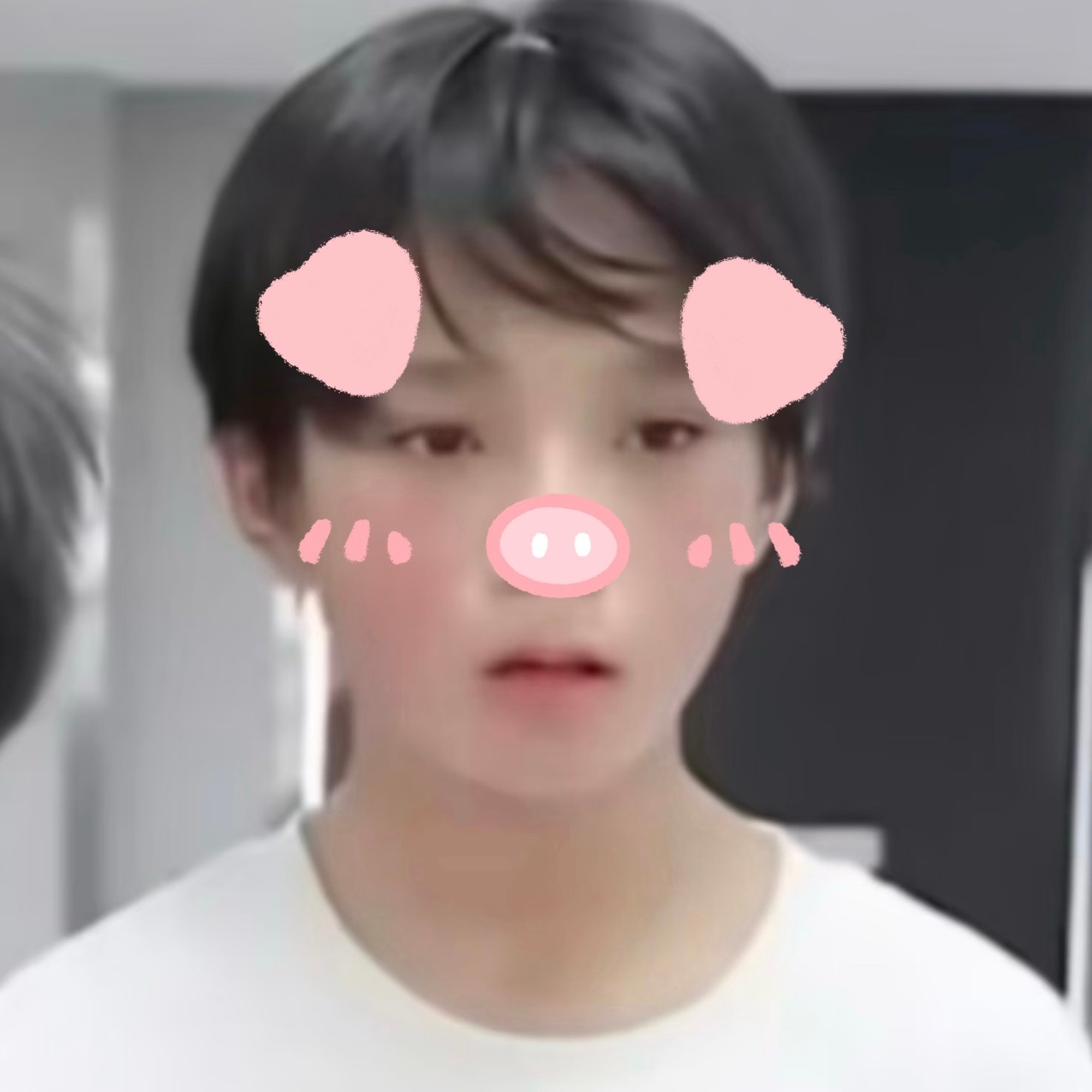 你们干嘛欺负一个呆子 ​​​